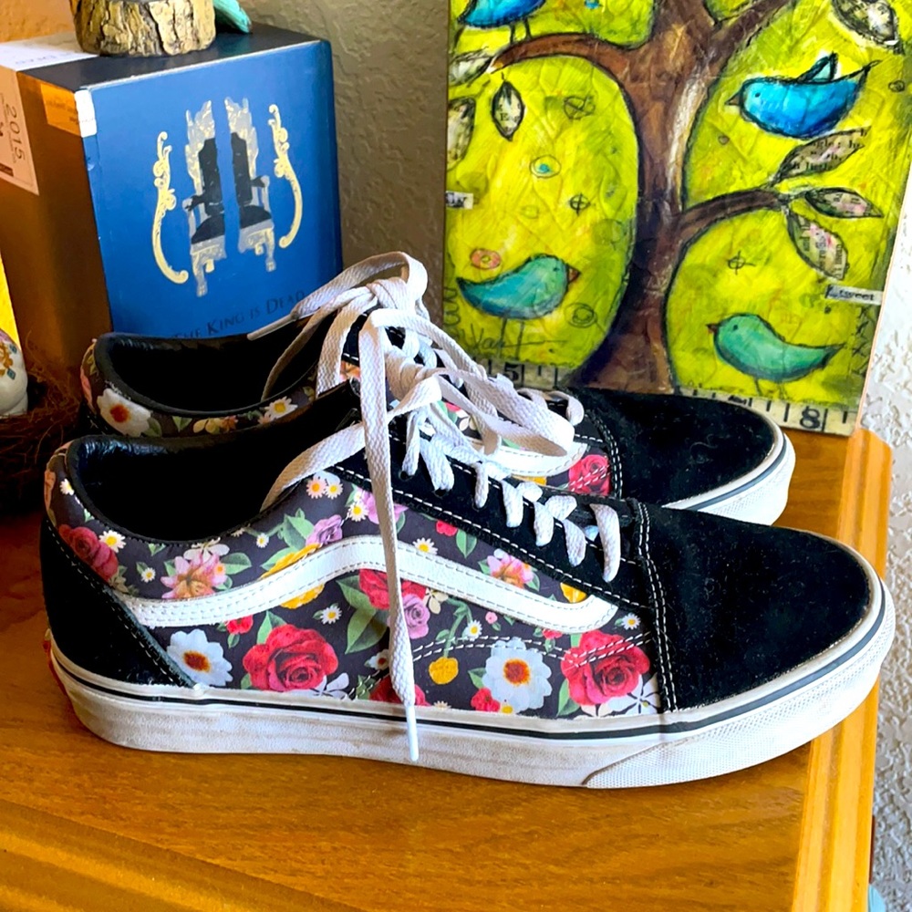 Floral Vans